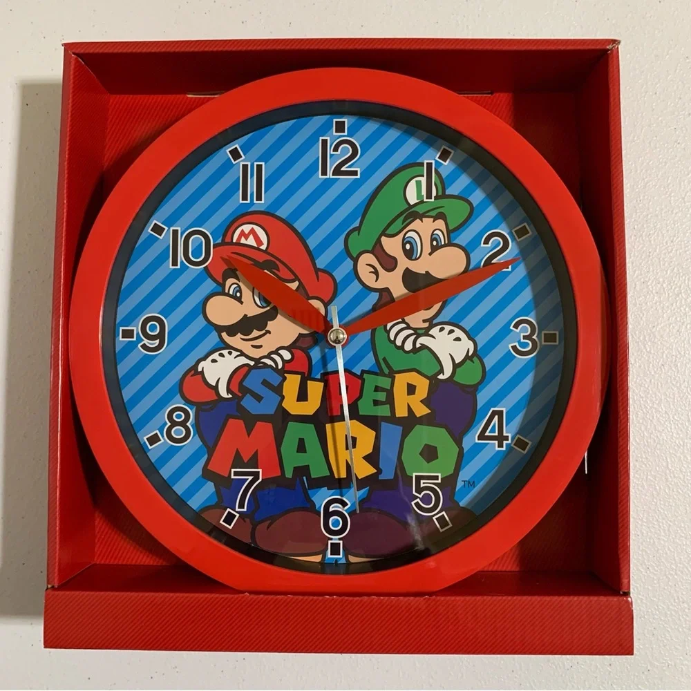 Nintendo Super Mario Bros. Mario & Luigi Analog Wall Clock-NIB